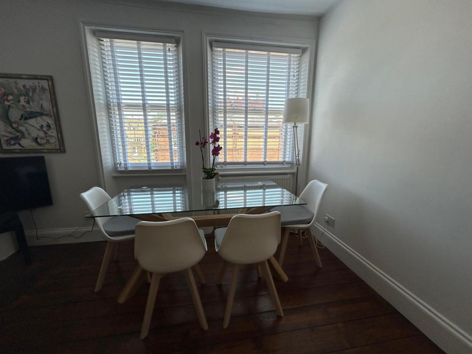 West Kensington 2bed Flat Apartment *